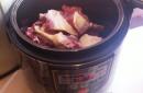 Stewed duck in a slow cooker: recipes for cooking in pieces, with potatoes and other vegetables